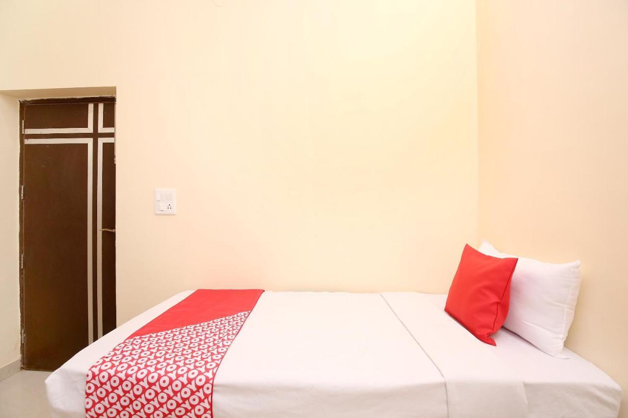 Oyo Flagship Armaan Resort Shāhpur Esterno foto